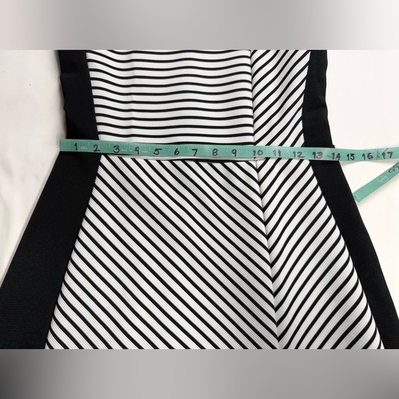 HALOGEN Black and white stripe sleeveless V neck midi dress size S. - Picture 12 of 13
